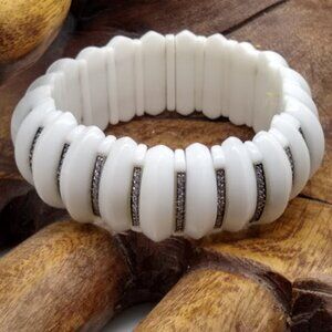 Designer chunky white onyx  silver bracelet Italy